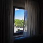 Arcs De - Adults Only 4* Monells
