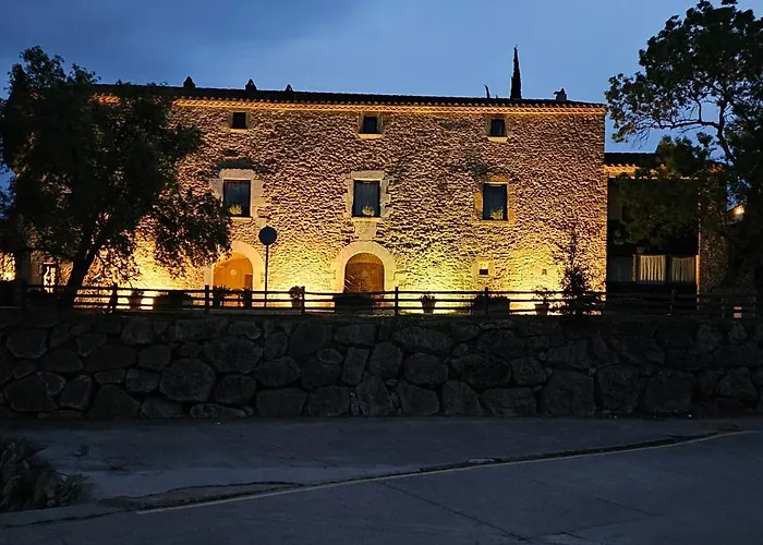 Arcs De - Adults Only 4* Monells