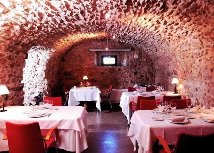 Arcs De - Adults Only Otel Monells