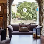 Hotel Arcs De - Adults Only Monells