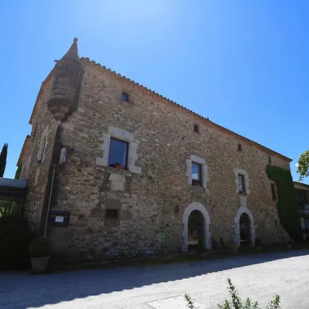 Arcs De - Adults Only 4* Monells
