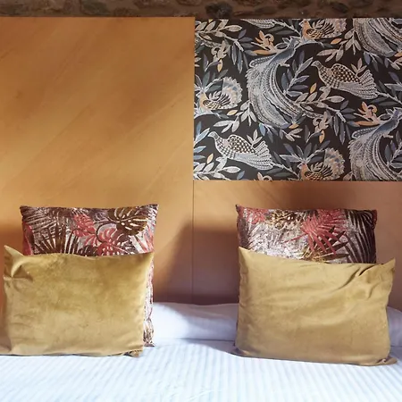 Arcs De - Adults Only 4* Monells